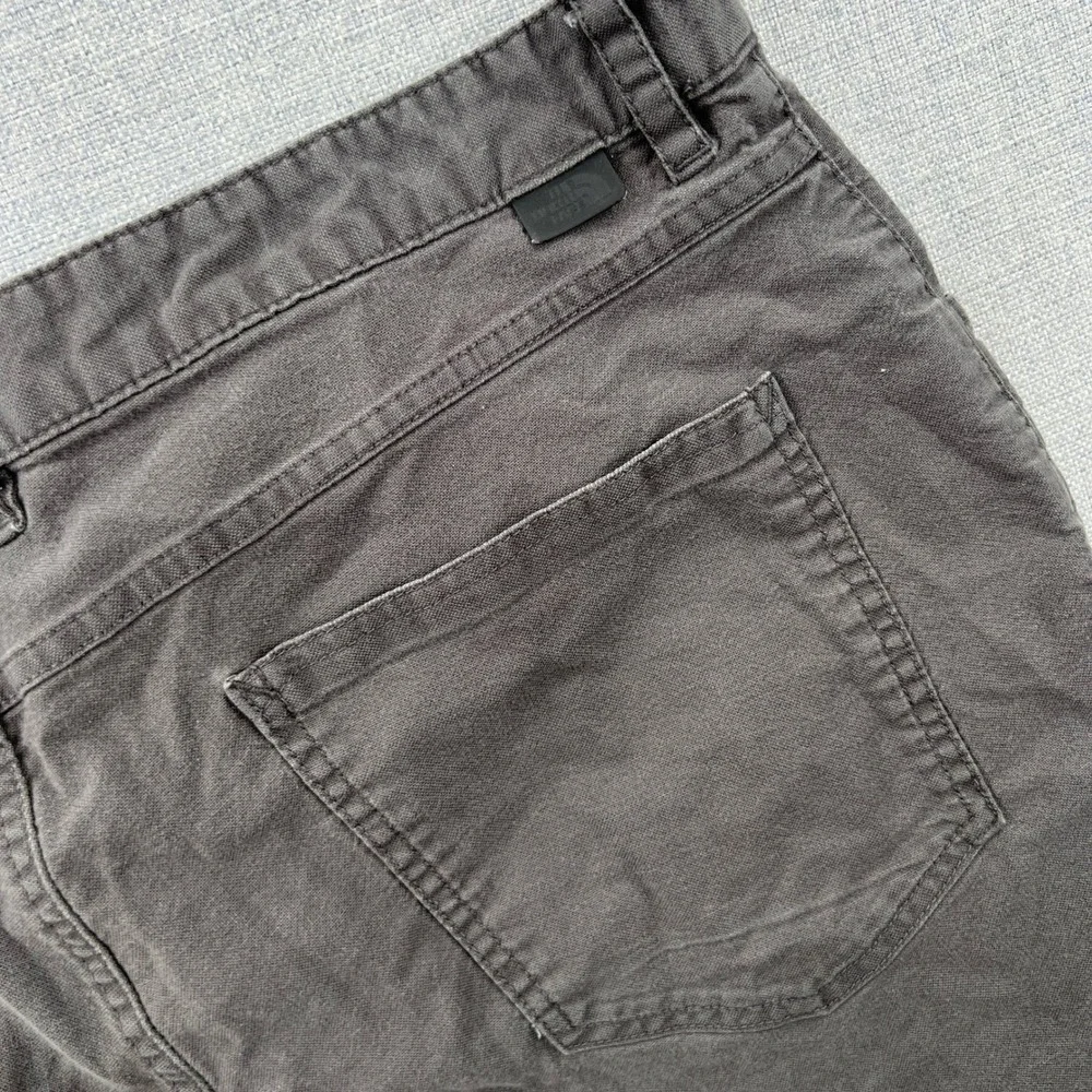 The North Face Pants Mens 38x31 Grey Cotton Blend Outdoor Hiking Casual Gorpcore